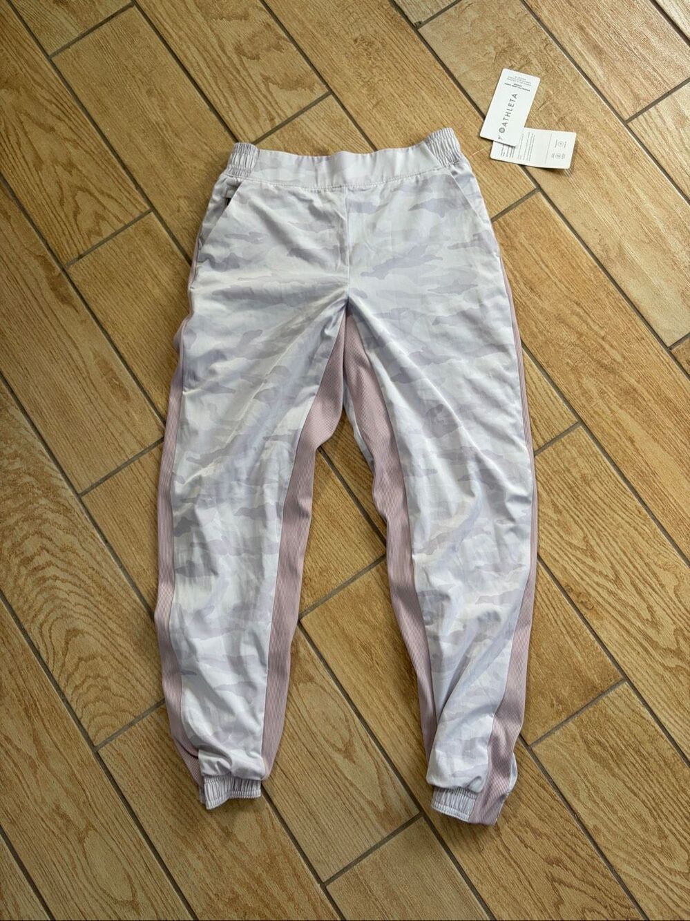 NWT Athleta Brooklyn Lined Camo Jogger Purple Gray Size 4